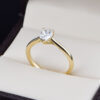Anillo de compromiso oro 14k con zirconias SOLOZ-010