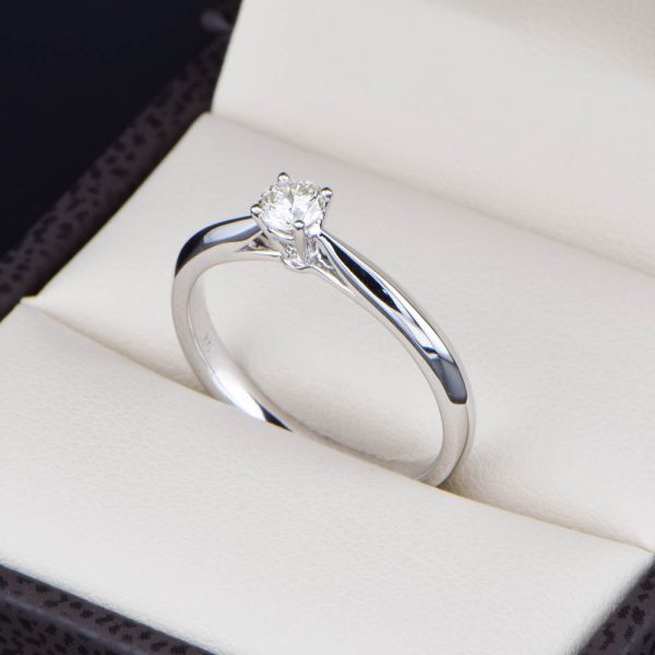 Anillo de compromiso oro 14k diamantes sdiam-008