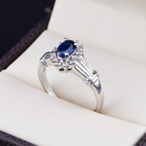 Anillo de Oro 14k Zafiro Ovalado y Diamantes